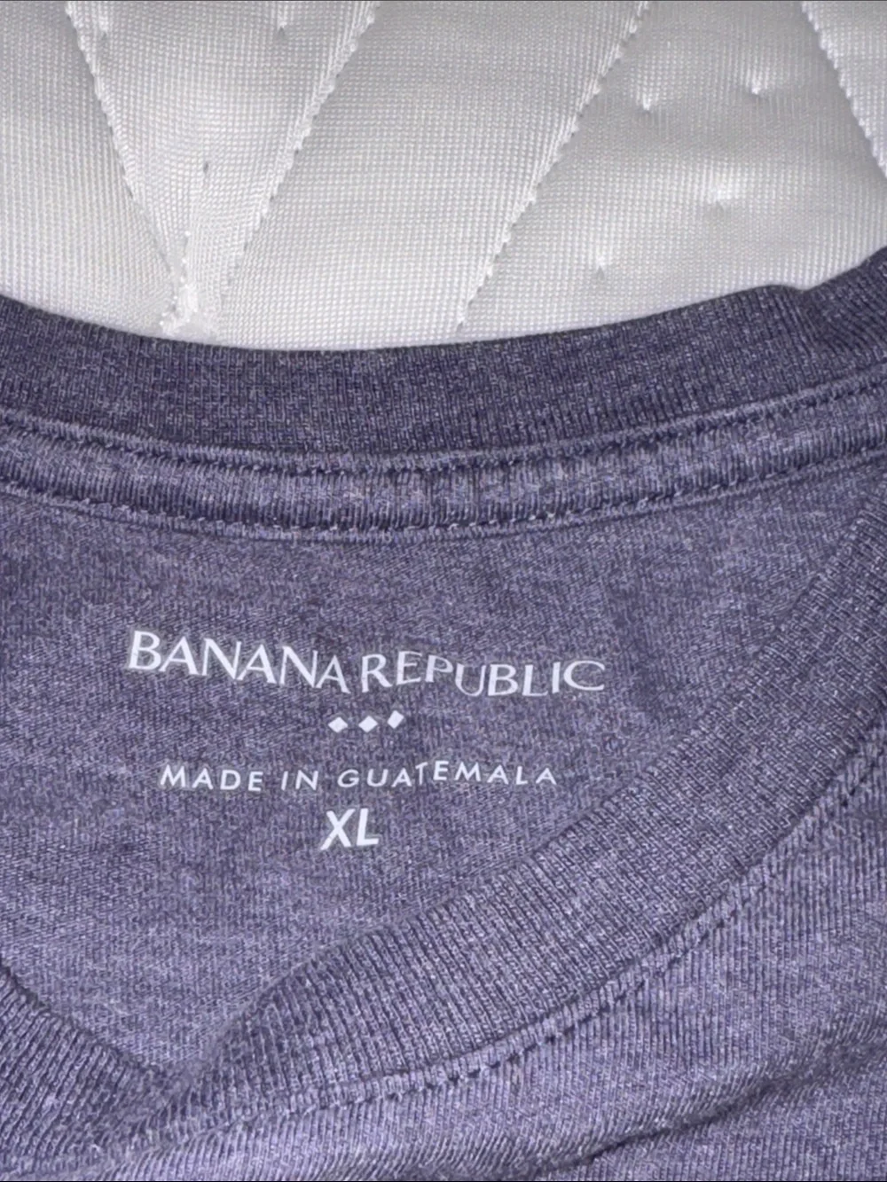 Set of 2 banana republic men’s short sleeve t-shirts
